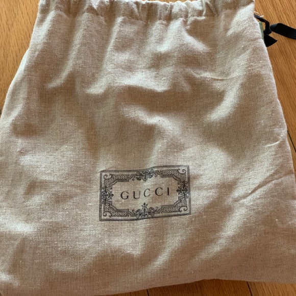 AUTHENTIC GUCCI BELT - Picture 5 of 5